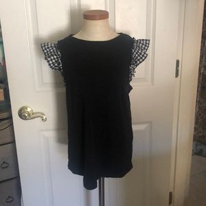 Who What Wear Woman’s tshirt